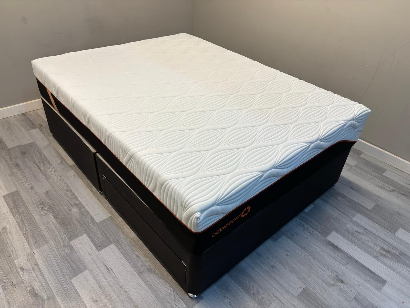 Dormeo Octaspring Mistral Medium Firm 4FT 6 Double Mattress £1399