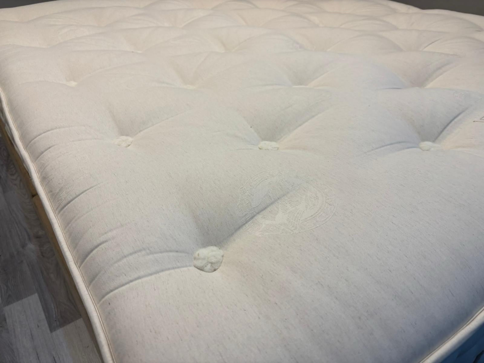 Hypnos Majestic / Emerald Medium 6FT SuperKing Mattress RRP £7299 - Home Furniture Interiors