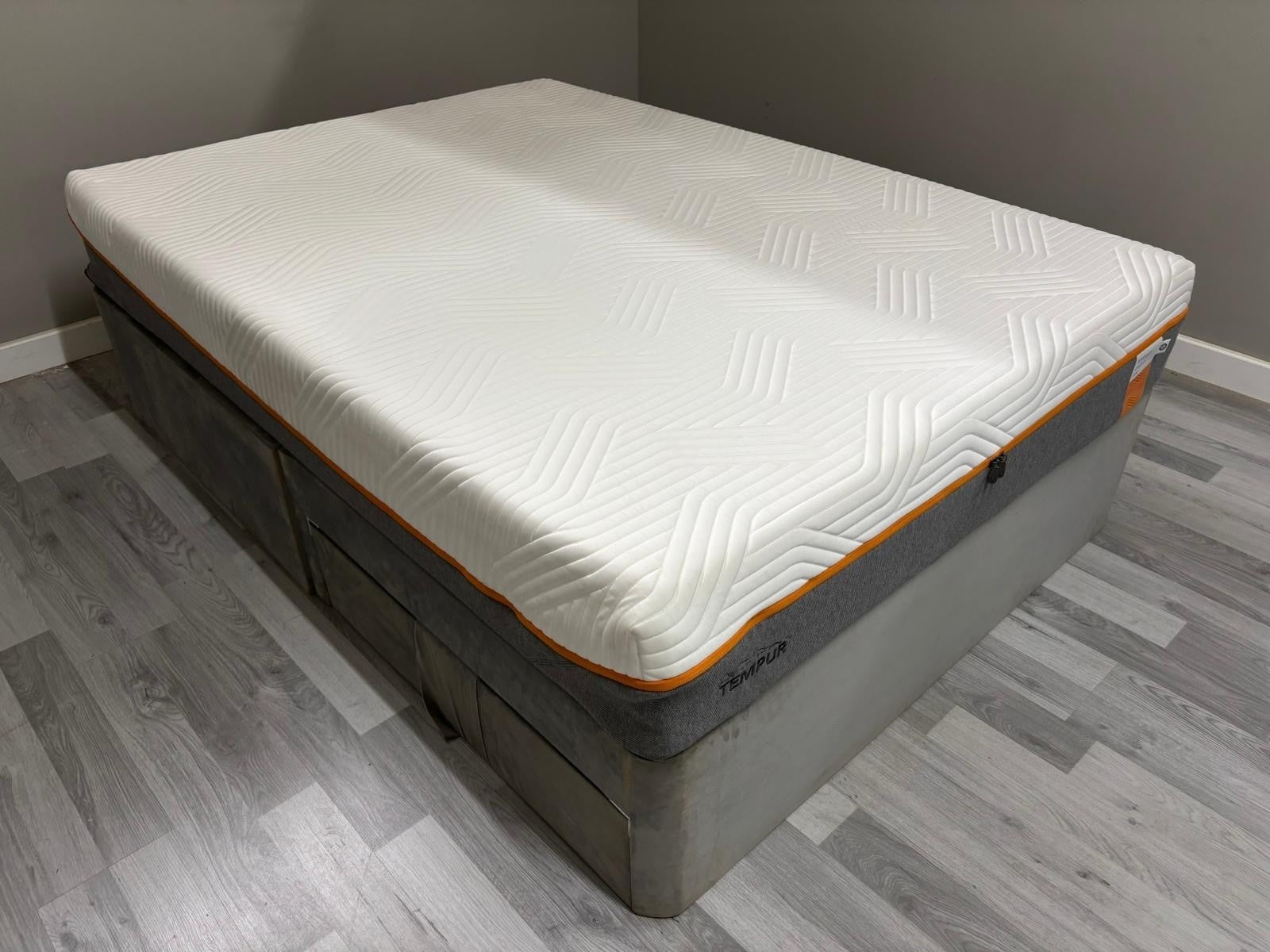Tempur Original Elite 5FT Kingsize Mattress - RRP £2399