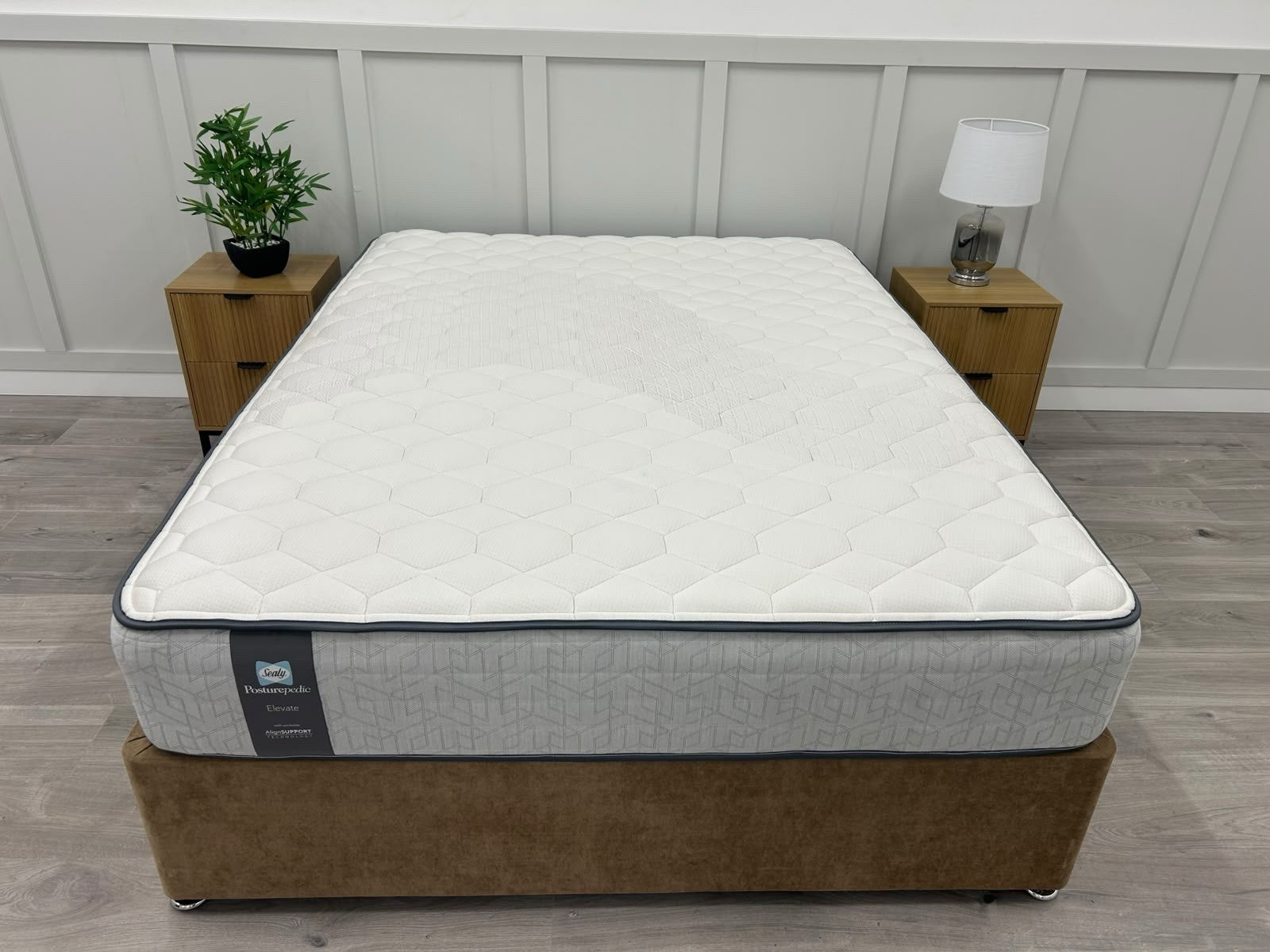 Sealy Elevate Hagen Motion 5FT Kingsize Mattress RRP £1599