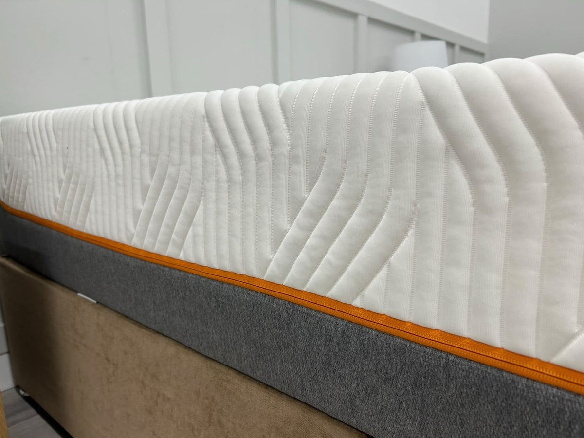 Tempur Contour Luxe 4FT 6 Double Mattress - RRP £2495 Medium
