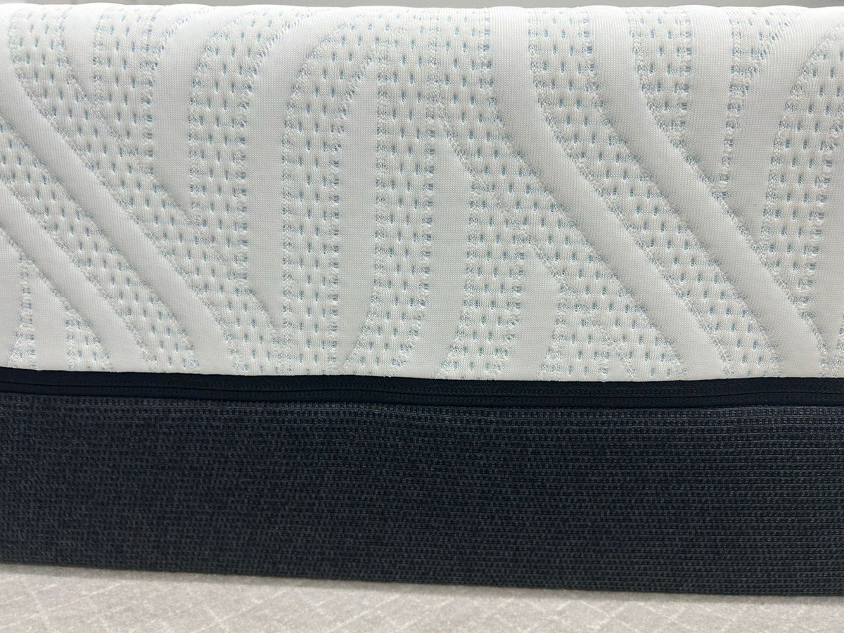 TEMPUR Pro Air SmartCool Soft 4FT Small Double Mattress RRP £2299