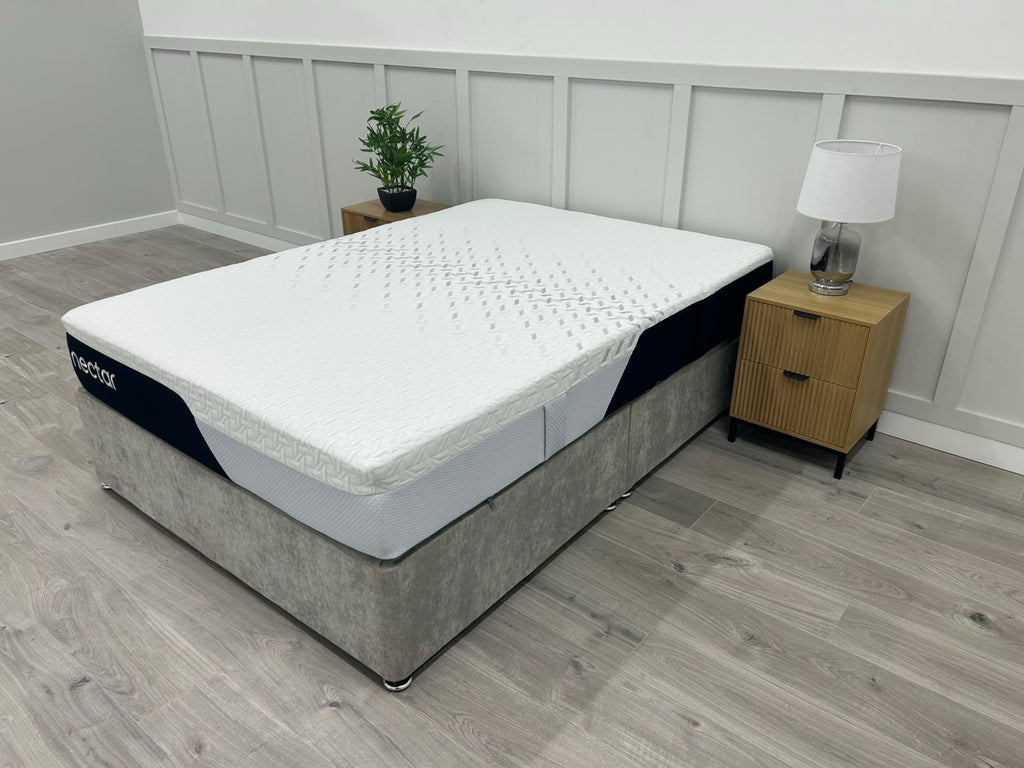 Nectar Premier Memory Foam Mattress Medium /  4FT 6 Double Firm RRP £749