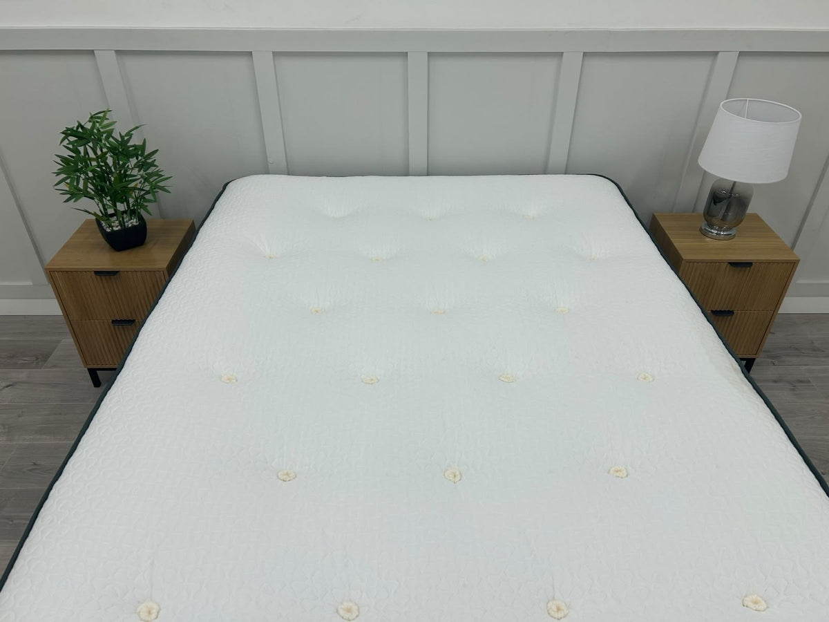 Silentnight Ultra Gel 3000 Pocket Box Top 5FT Kingsize RRP £1499