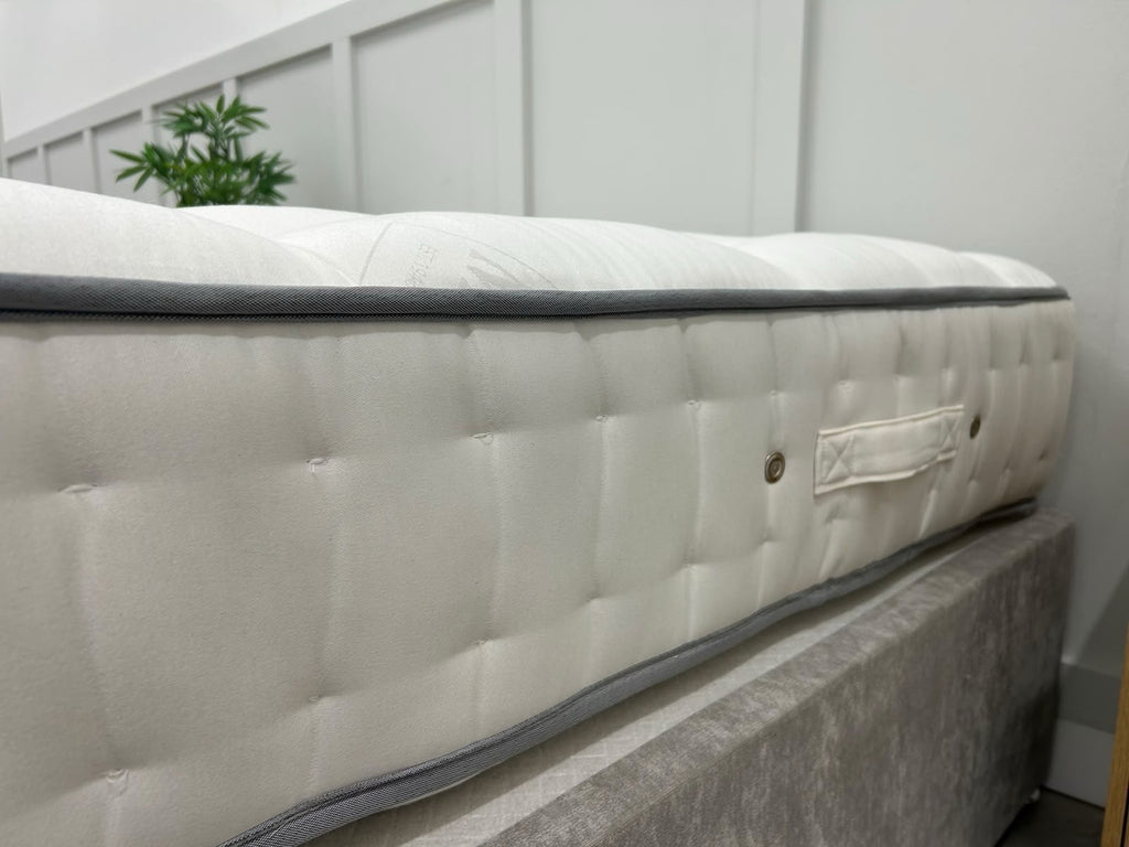 Millbrook Wool Luxury Latex 4000 Pocket Mattress  4FT 6 Double RRP £1801