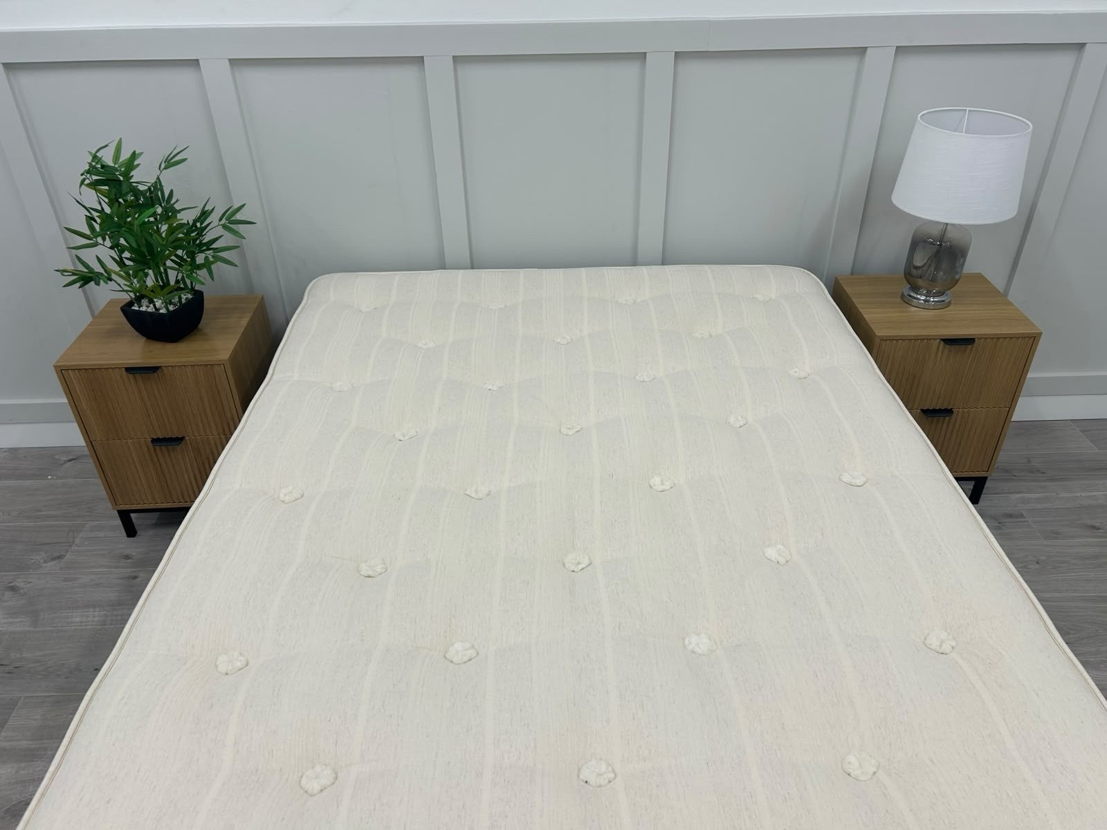 Hypnos Luxury Firm 01 Mattress 4FT 6 Double  RRP £1895