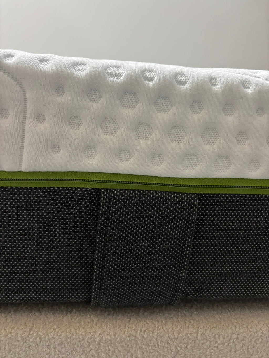 EMMA Diamond Hybrid 5ft Kingsize Mattress - RRP £1595 - Home Furniture Interiors