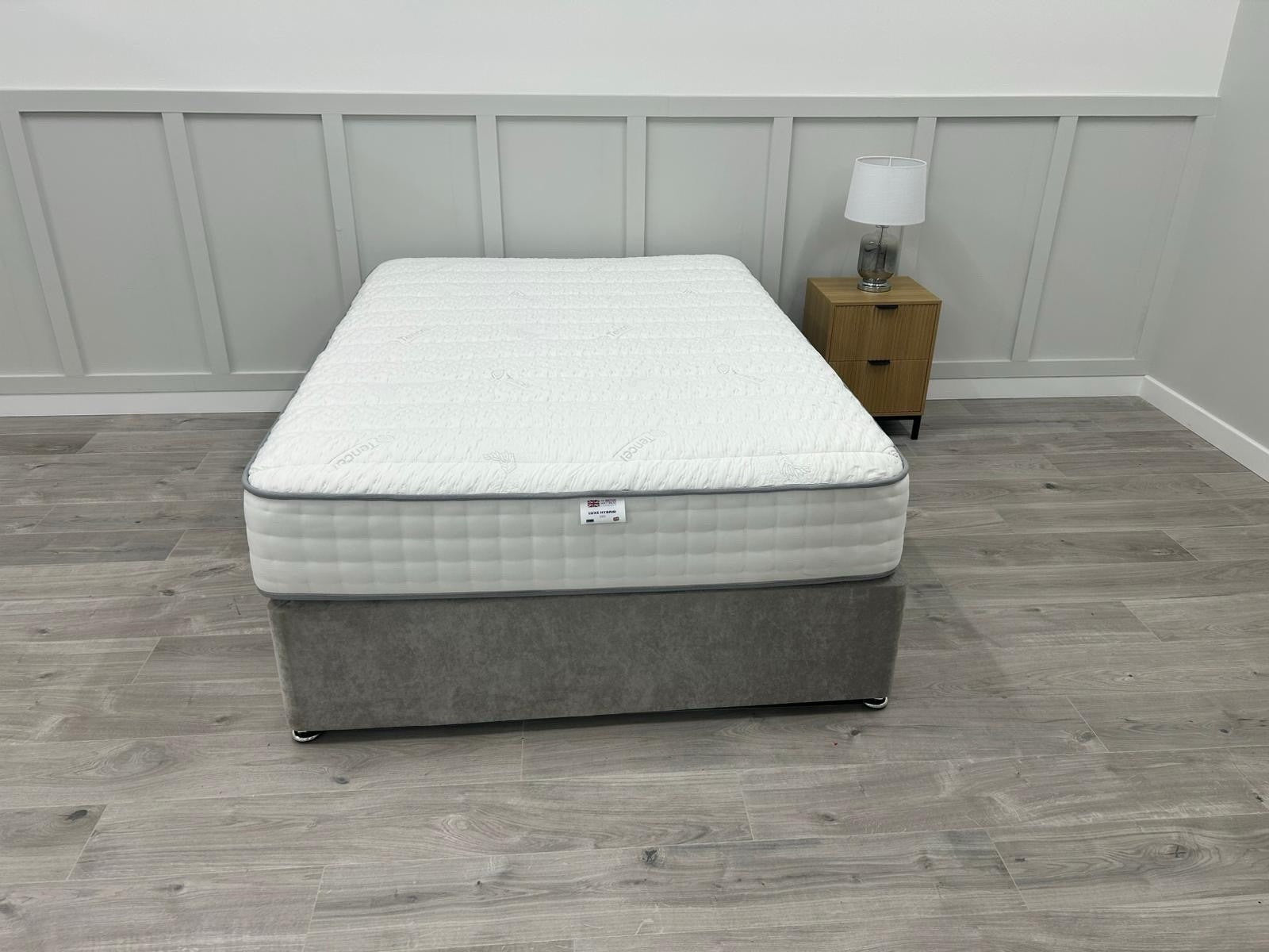 British Mattress Luxe Hybrid 2000  4FT 6 Double 100 Night Sleep Trial