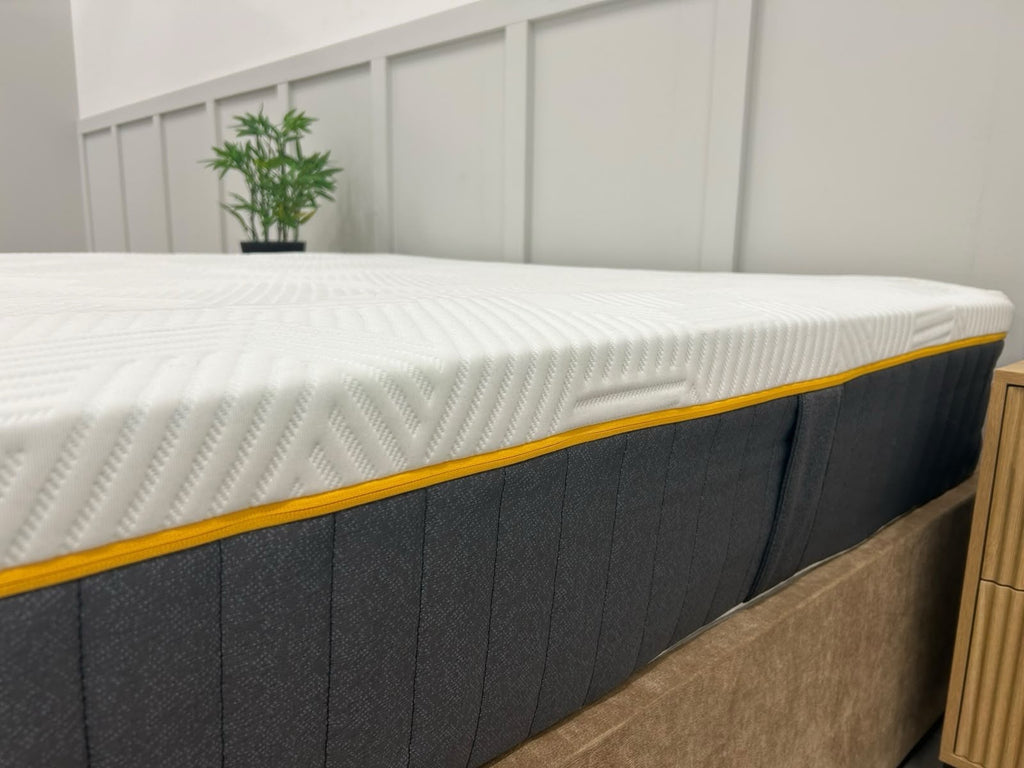 Emma Hybrid Airgrid 5FT Kingsize  Mattress RRP £1149 Medium / Soft