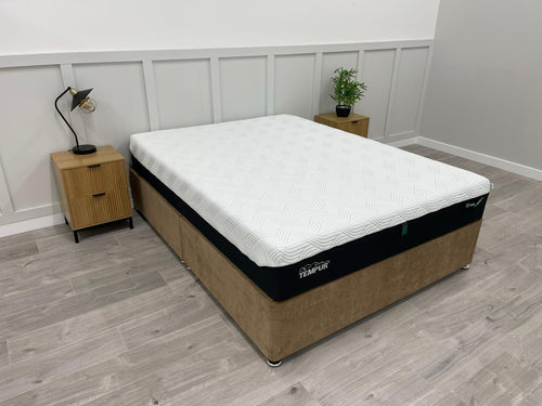 TEMPUR Pro Plus SmartCool Soft 4FT 6 Double mattress with plush surface and memory foam layers, designed for comfort and support.