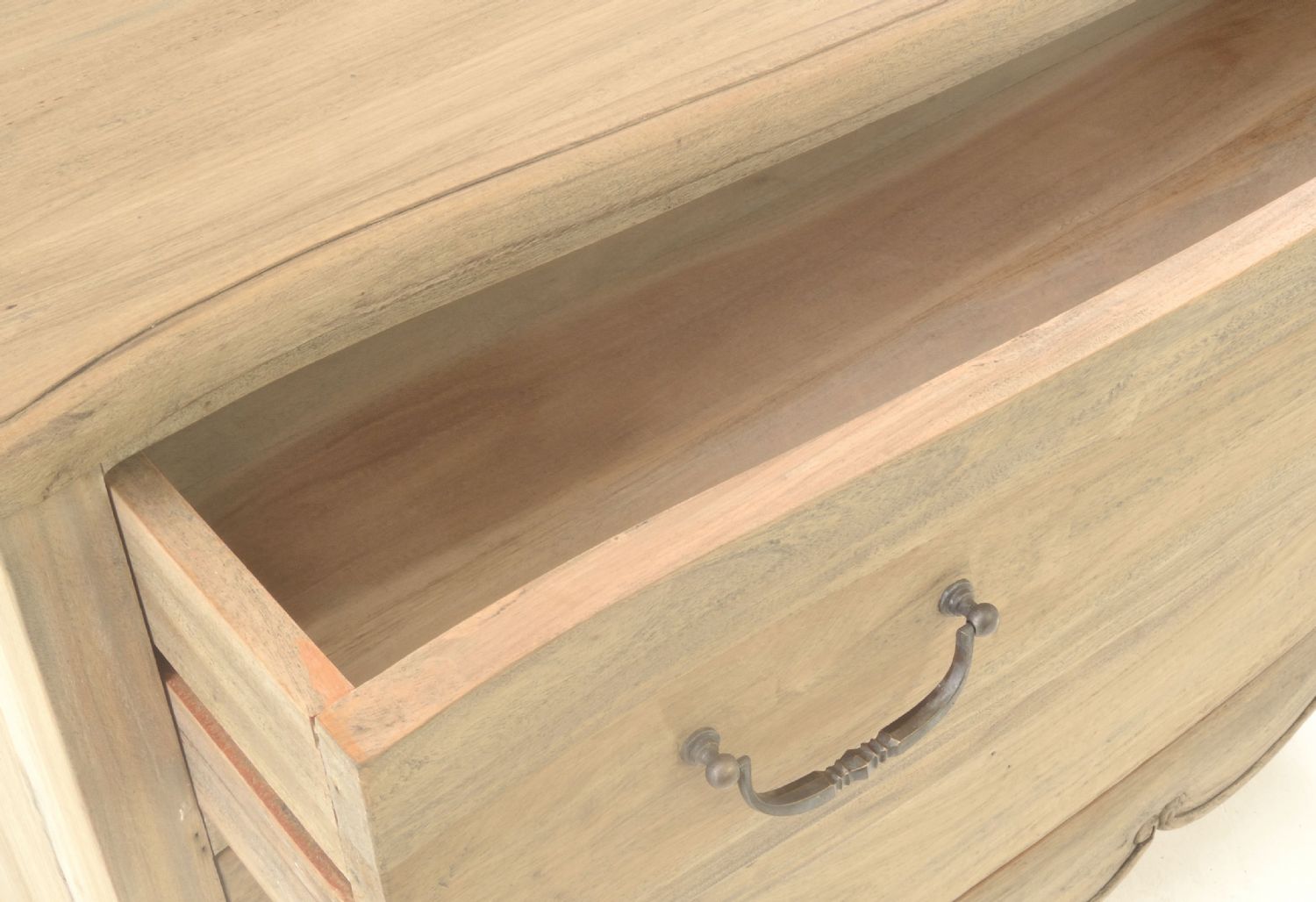 Vintage Mahogany Aged Finish 3 Drawer Chest with Curved Legs