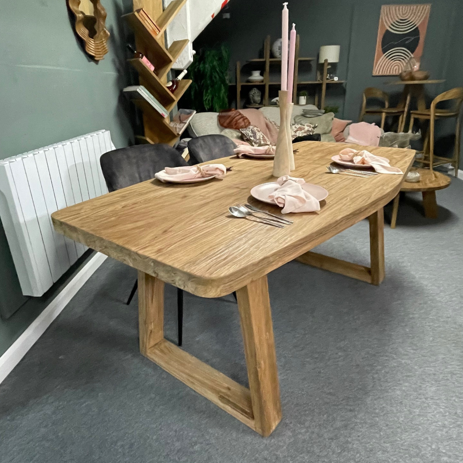 Modern Style Solid Oak Ovoid 6 Seater Dining Table