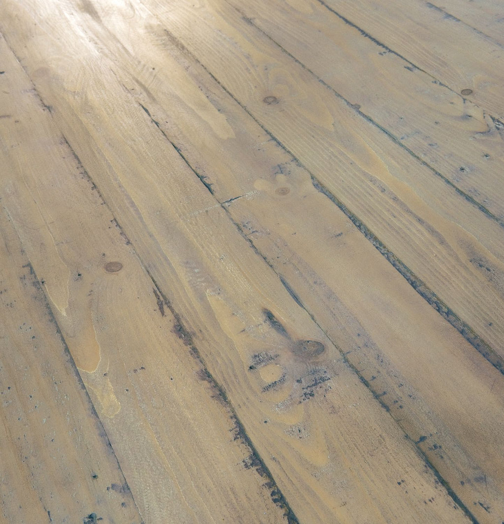 Traditional Reclaimed Wood Coastal Finish Rectangular Extending Dining Table