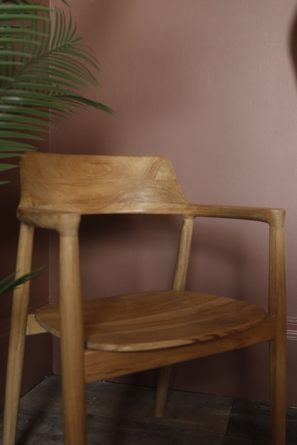 Modern Natural Teak Wood Curved Arm Dining Chair