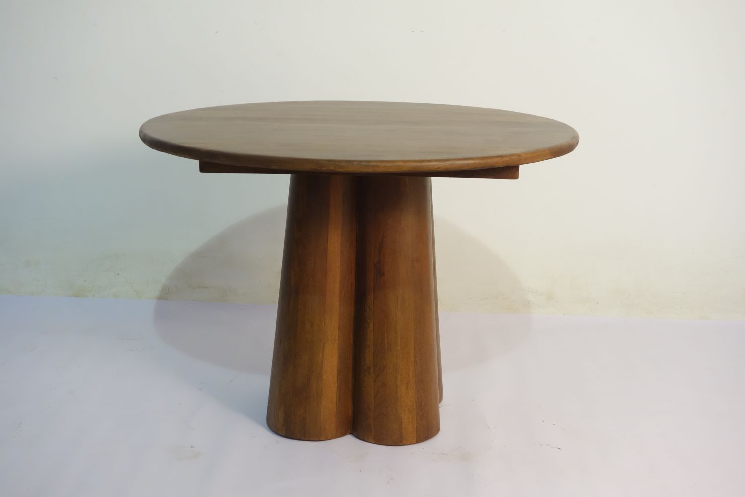 Modern Mango Wood 106cm Round 4 Seater Dining Table with Pedestal Base