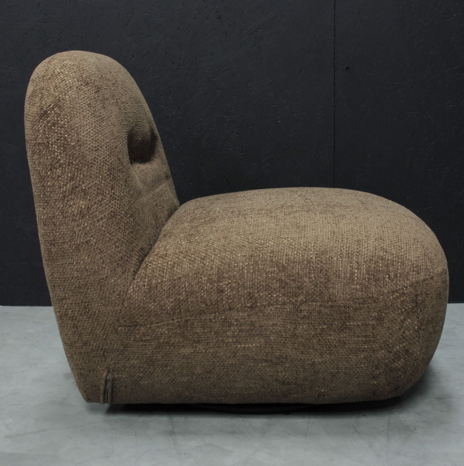 Modern Boucle Upholstered Amber Large Swivel Lounge Chair - Home Furniture Interiors