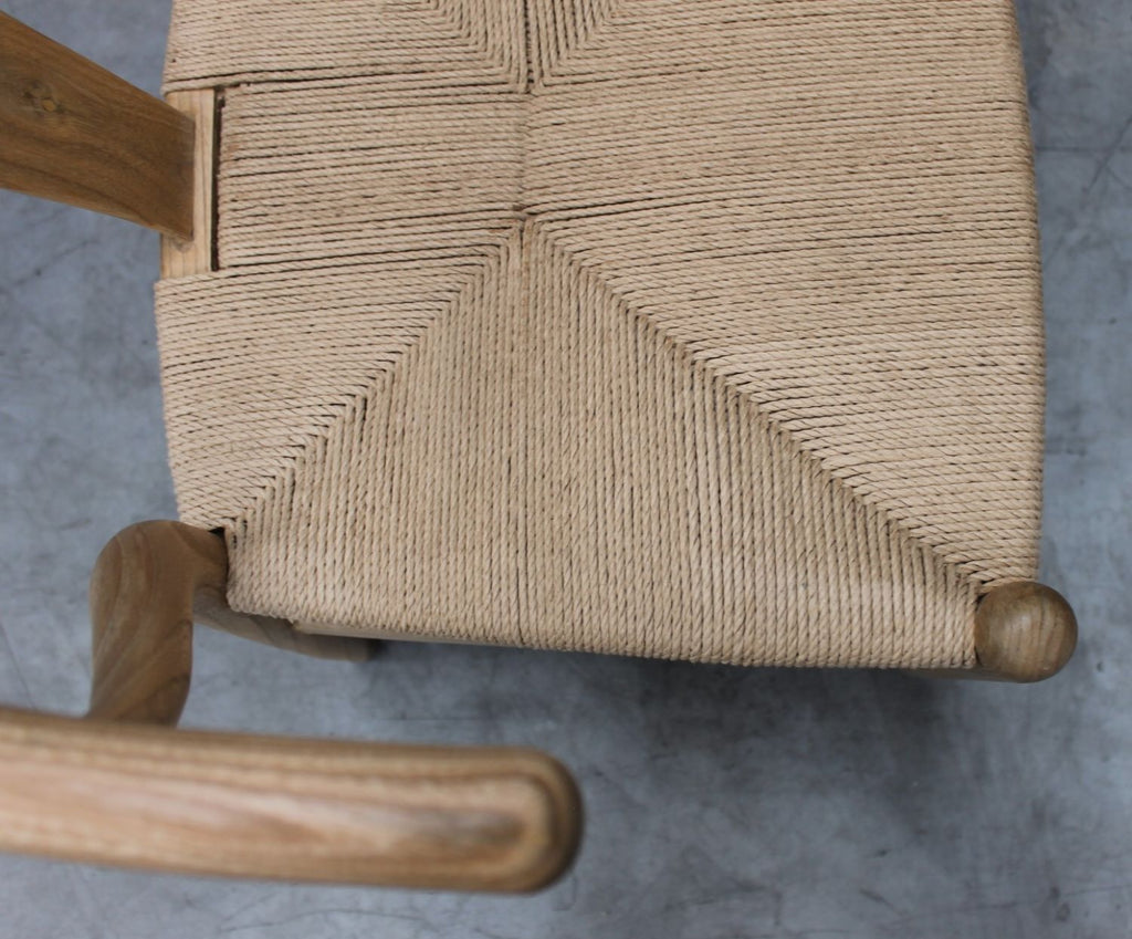 Classic Natural Solid Wood Wishbone Dining Chair with Loom Seat - Home Furniture Interiors