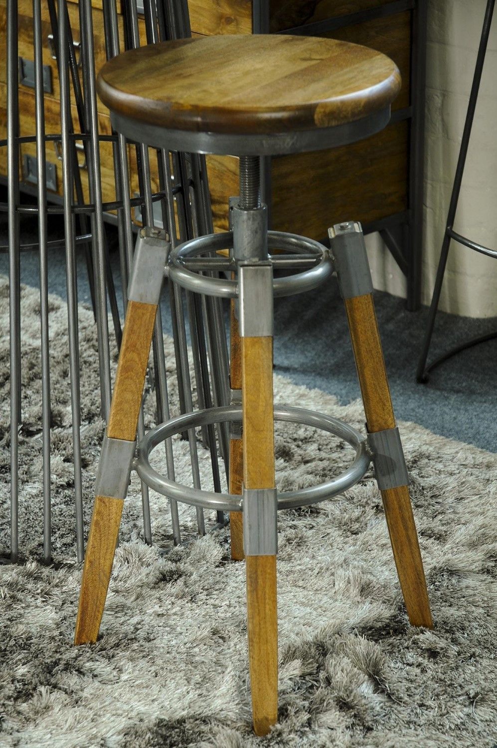 Adjustable Wood and Metal Square Leg Round Swivel Breakfast Bar Stool