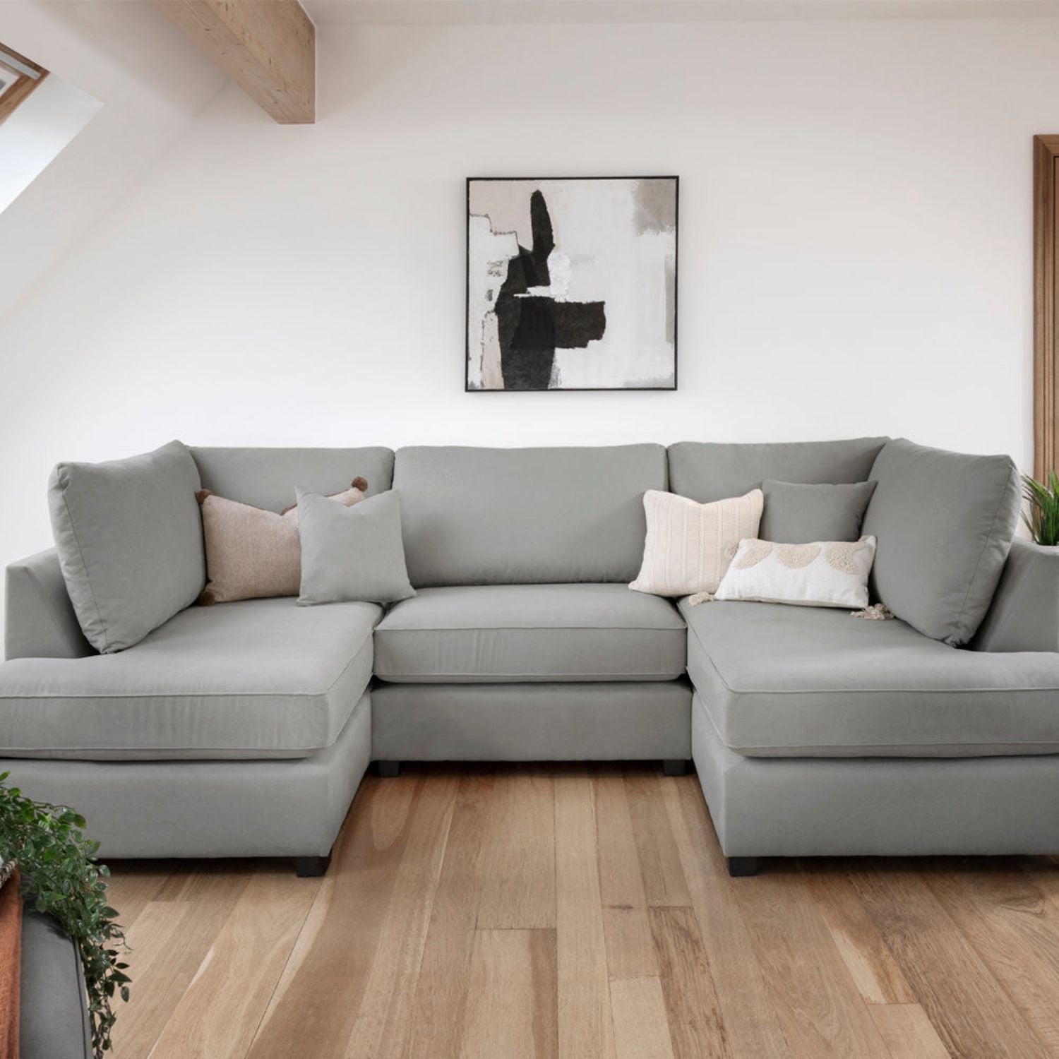 Grey Fabric Upholstery U Shape Corner Sofa Black Feet - Home Furniture Interiors