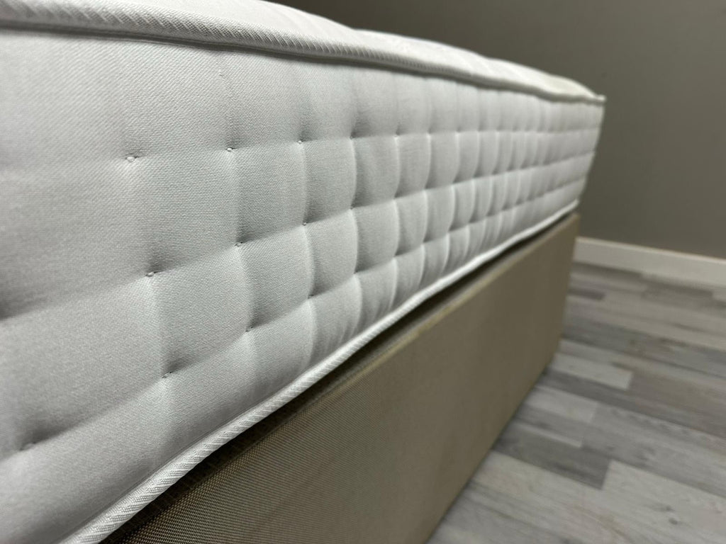 Bensons For Beds 1000 Posture Flex 4FT 6 Double Mattress RRP £995 B - Home Furniture Interiors