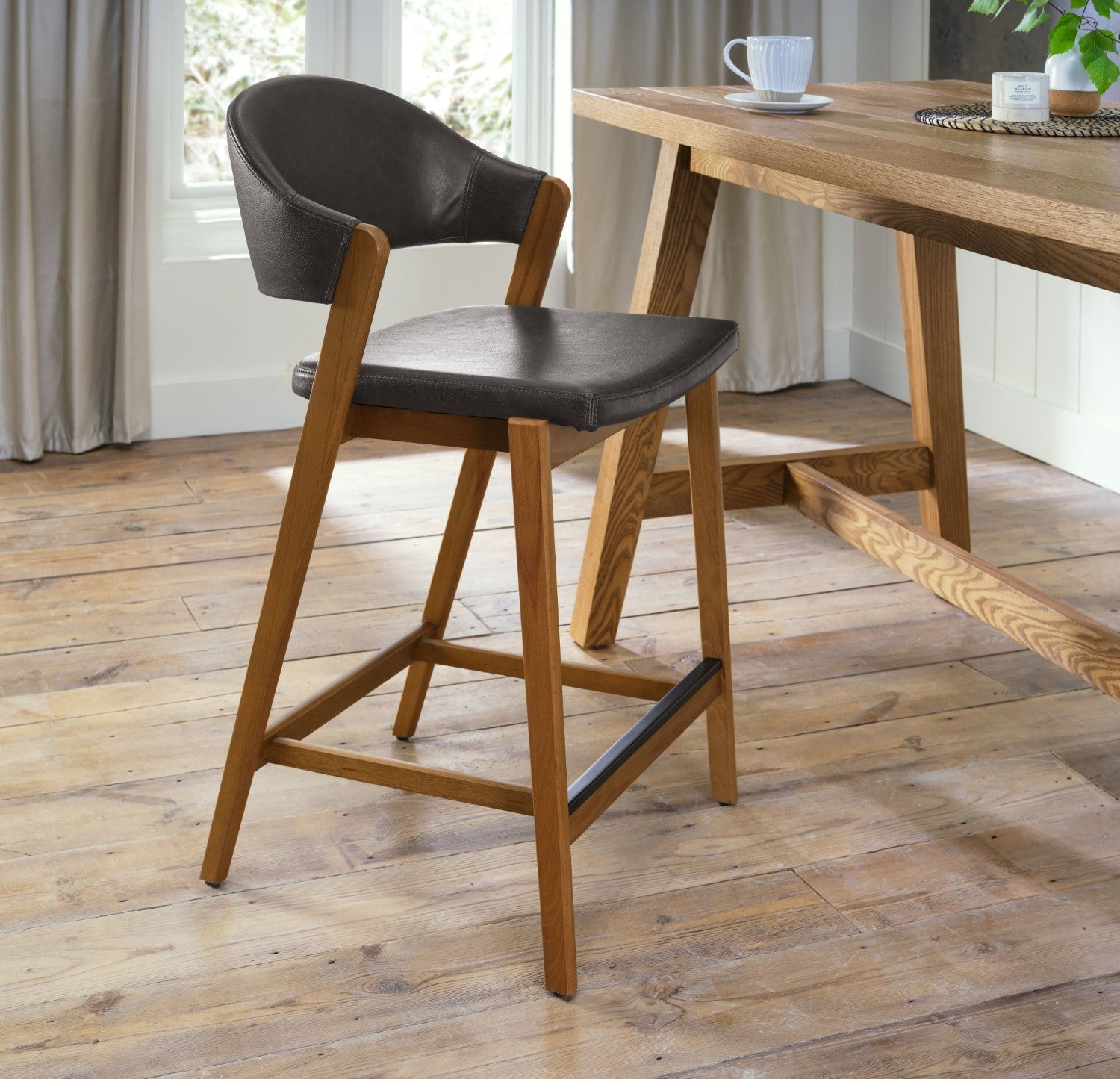 Old West Vintage Bonded Leather Bar Stool Rustic Oak Frame
