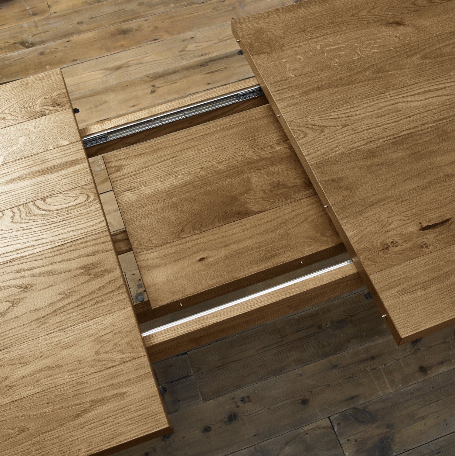 Rustic Dark Oak Large Extending 4 to 6 Seater Dining Table - Home Furniture Interiors