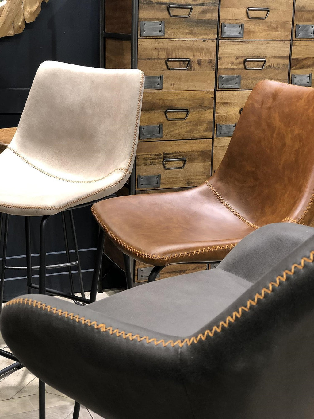 Modern Tan PU Leather Scoop Back Bar Stool with Dark Steel Legs - Home Furniture Interiors