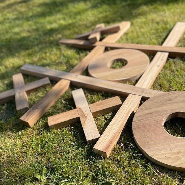 Noughts and Crosses Garden