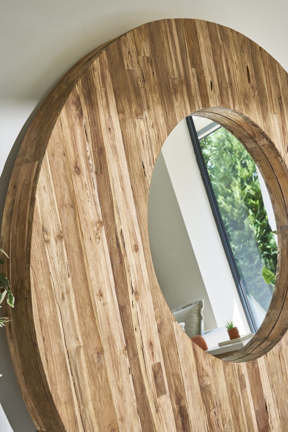 Rustic Mammoth Wood Large Round Wall Mirror 200 x 200cm - Home Furniture Interiors