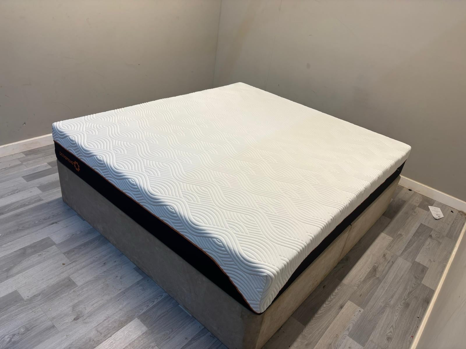 Octaspring TRIBRID Latex Hybrid Mattress Super King 180cm X 200cm RRP £2579 - Home Furniture Interiors
