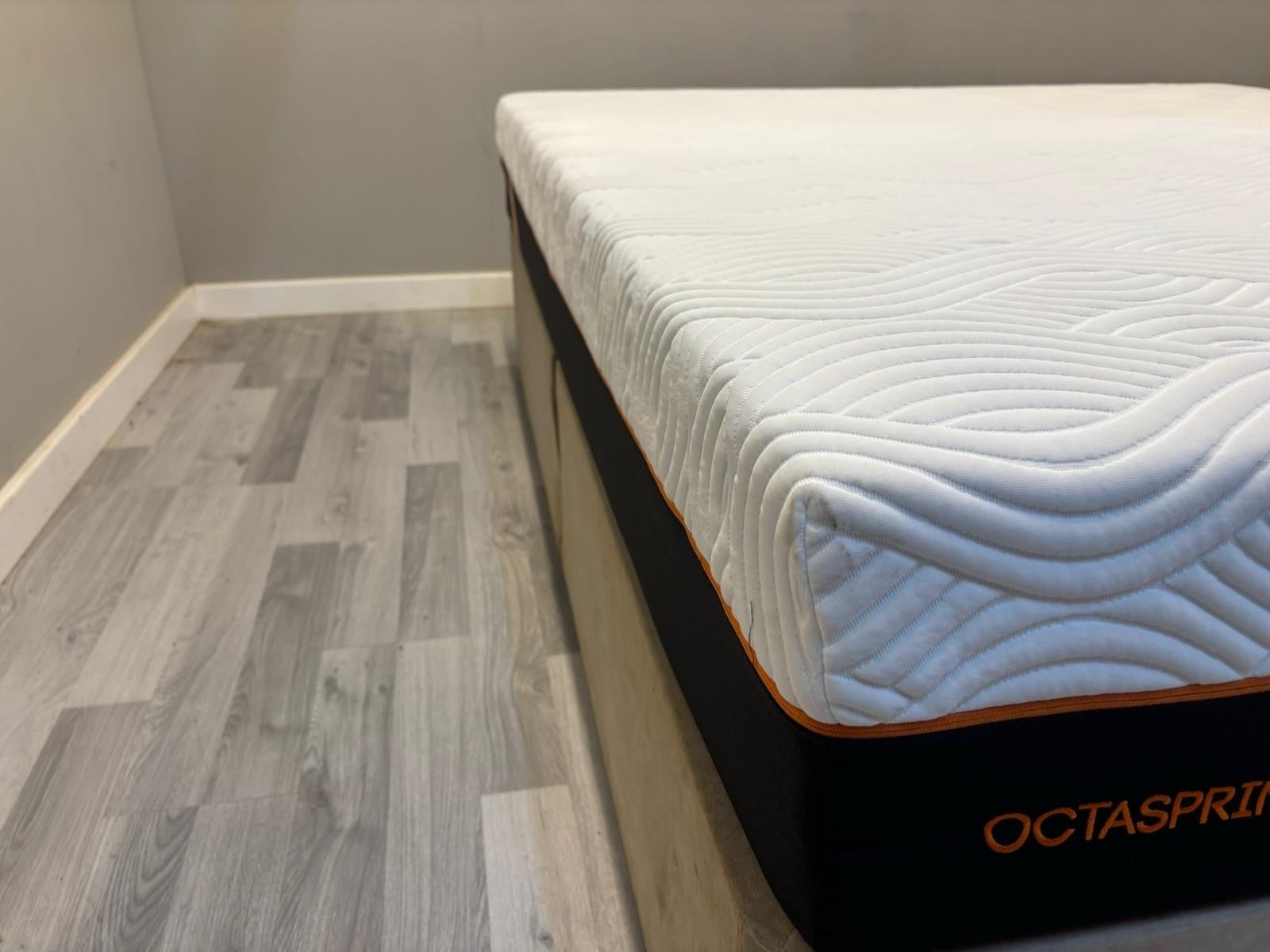 Octaspring TRIBRID Latex Hybrid Mattress Super King 180cm X 200cm RRP £2579 - Home Furniture Interiors