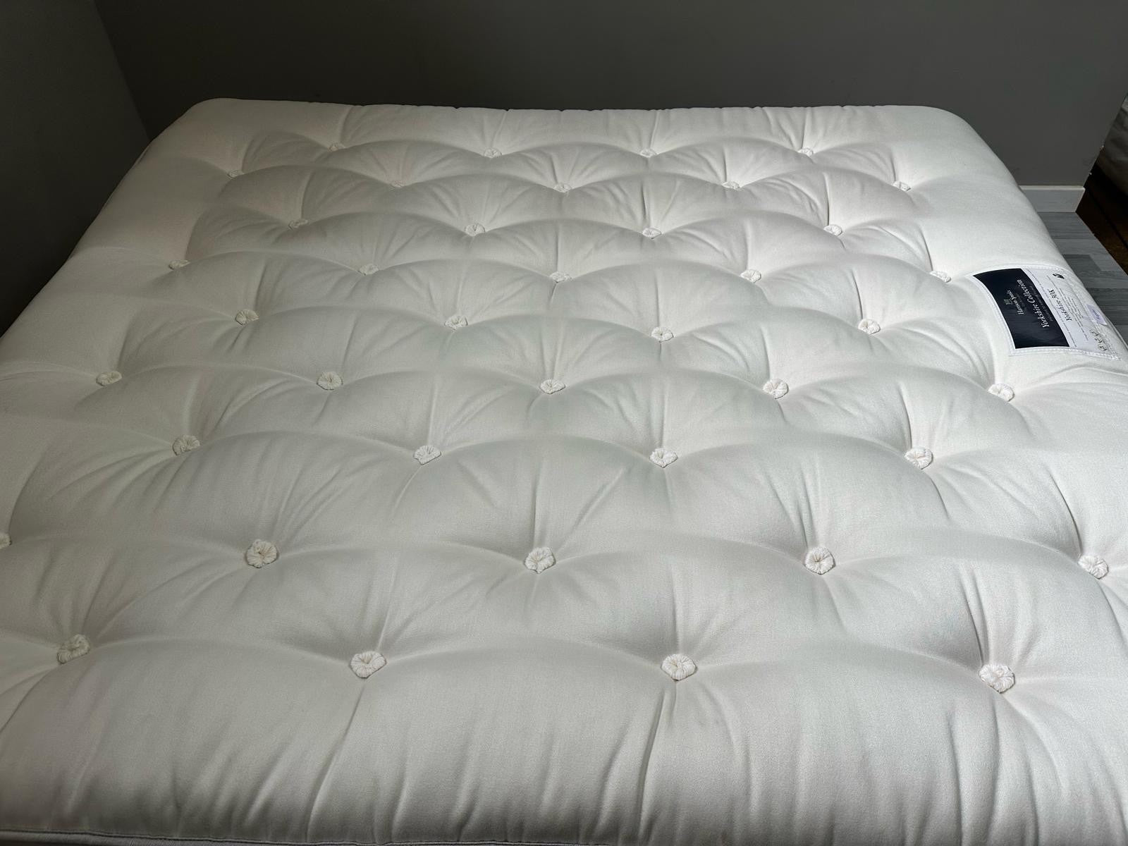 Harrison Spinks Yorkshire 30k/ 30,000 6FT Superking + Topper RRP £8045 - Home Furniture Interiors