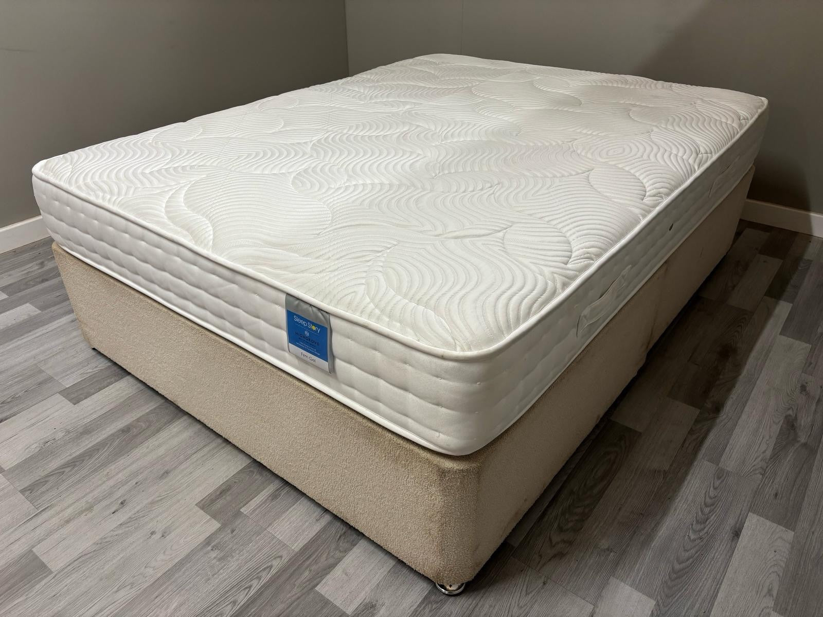 Sleep Story Highgrove Deluxe 5FT Kingsize Mattress - RRP £699 - Home Furniture Interiors