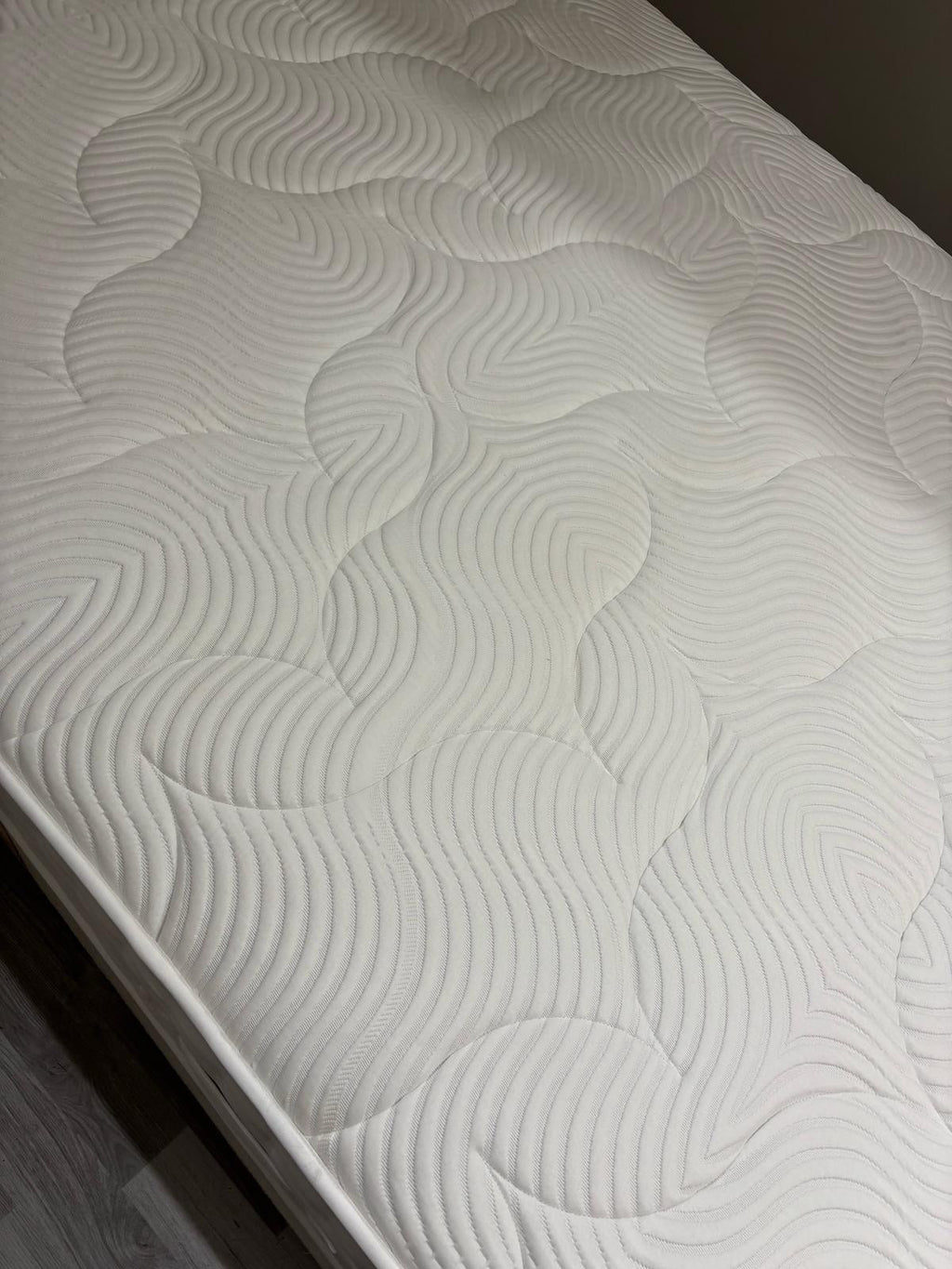 Sleep Story Highgrove Deluxe 5FT Kingsize Mattress - RRP £699 - Home Furniture Interiors