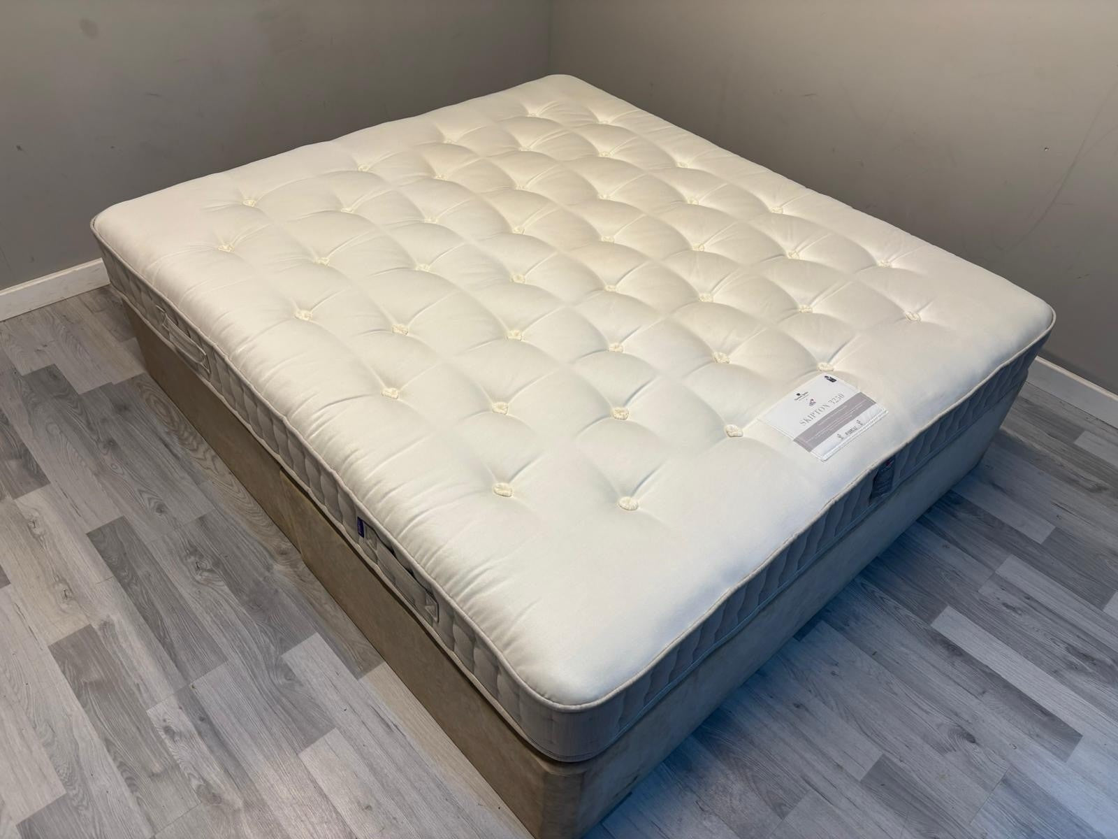 Harrison Spinks Skipton 2350 6FT Superking Mattress RRP £1299 - Home Furniture Interiors