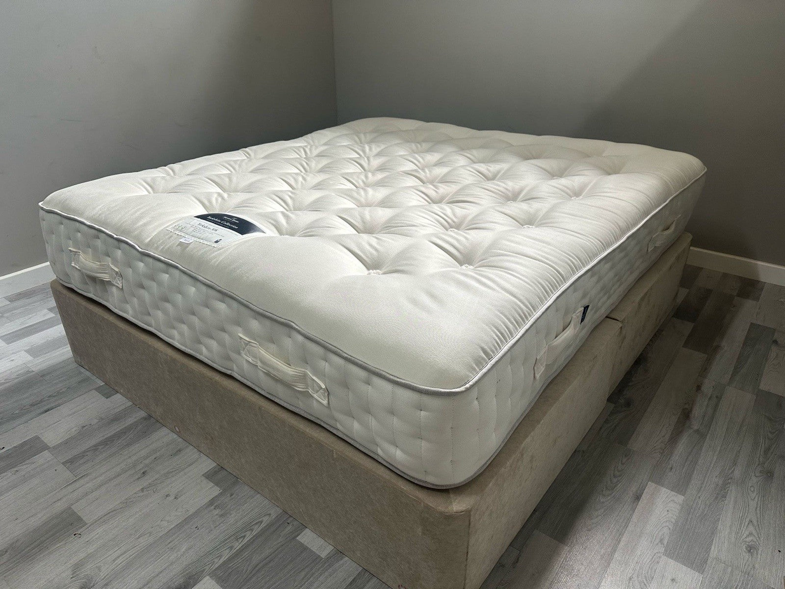 Harrison Spinks Yorkshire 30k/ 30,000 200cm X 200cm EmperorMattress RRP £12500 B - Home Furniture Interiors