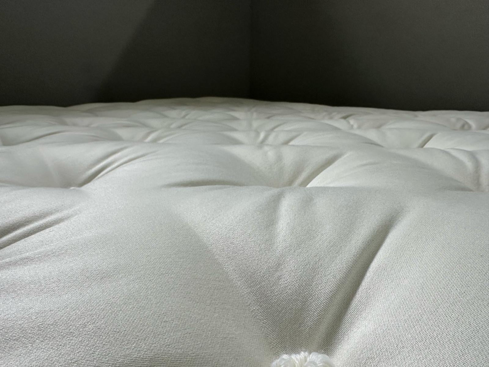 Harrison Spinks Yorkshire 30k/ 30,000 200cm X 200cm EmperorMattress RRP £12500 B - Home Furniture Interiors