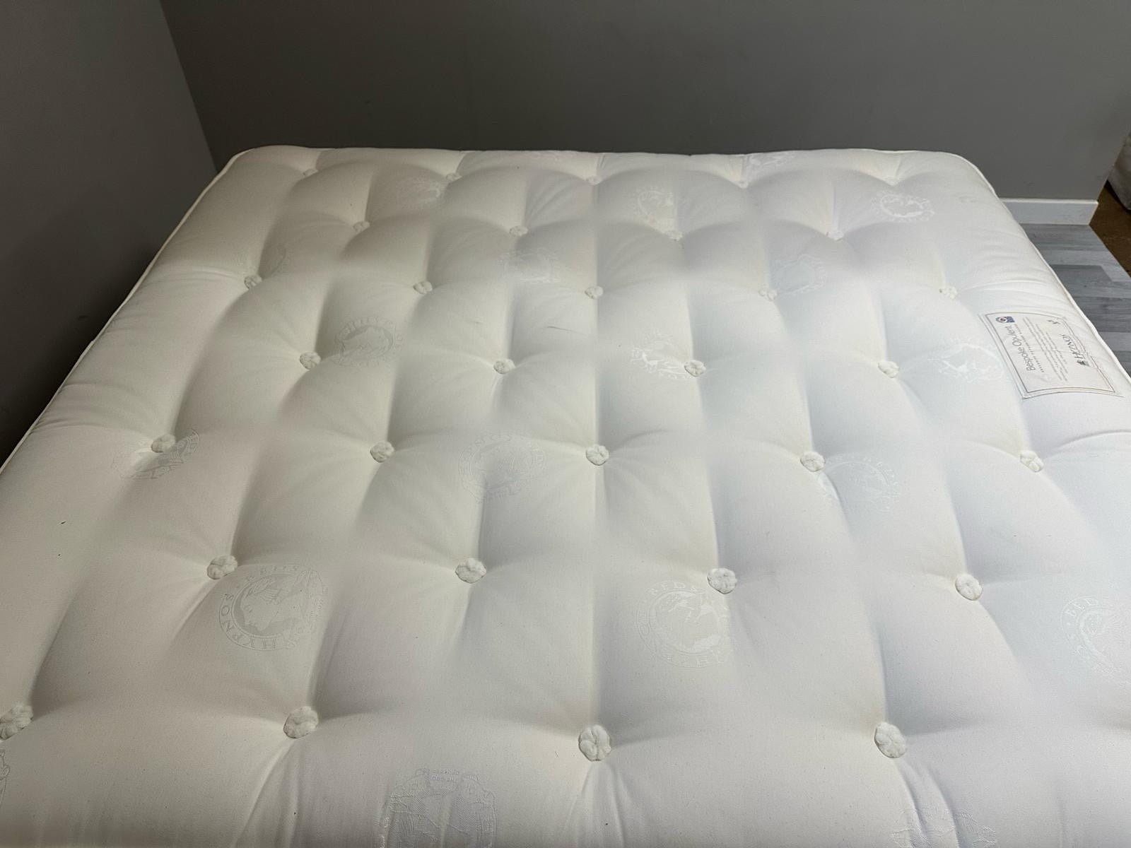 Hypnos Bespoke Opulent 6FT SuperKing Mattress - RRP £2,799 Best Price Online B - Home Furniture Interiors