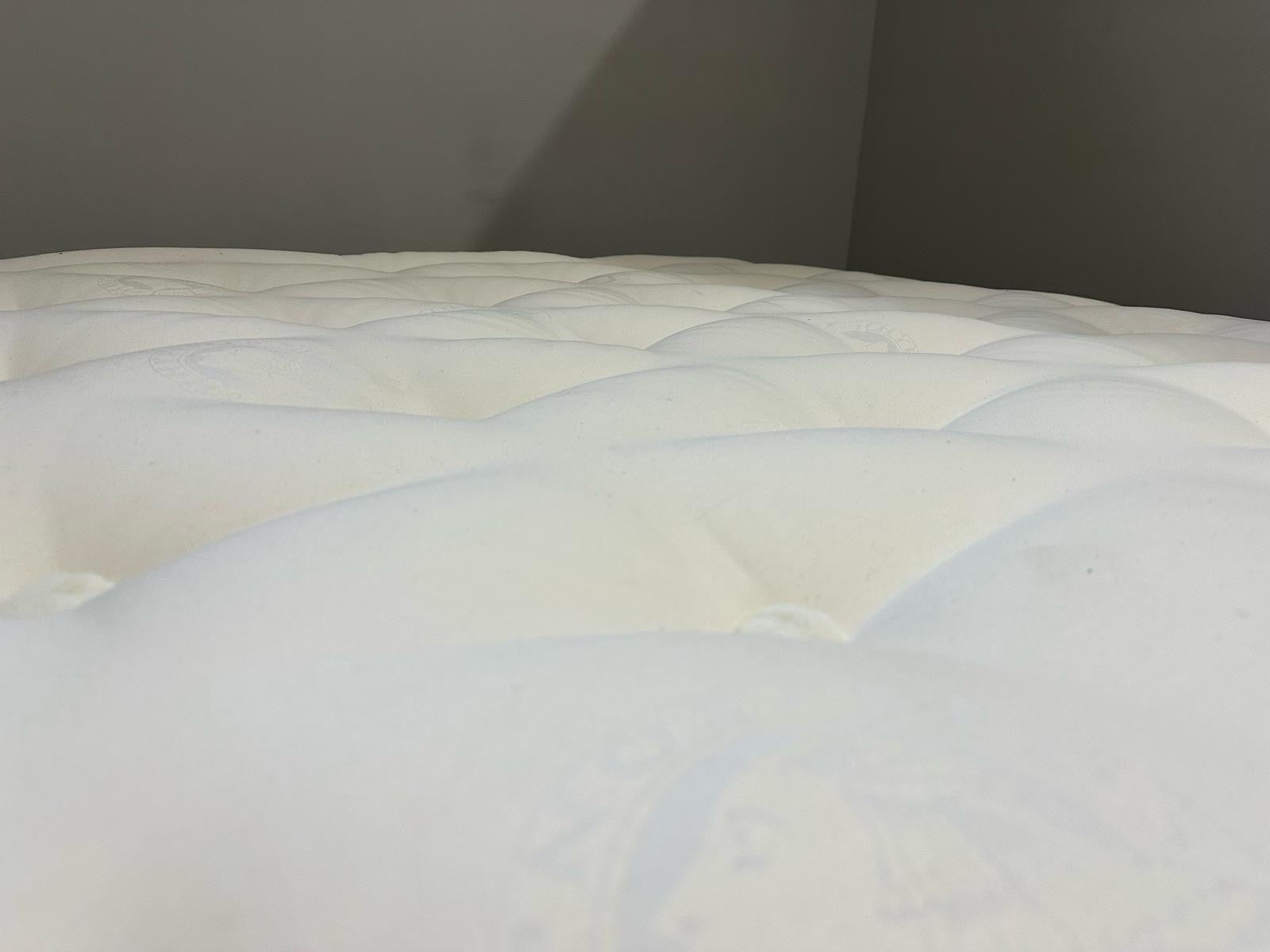 Hypnos Bespoke Opulent 6FT SuperKing Mattress - RRP £2,799 Best Price Online B - Home Furniture Interiors