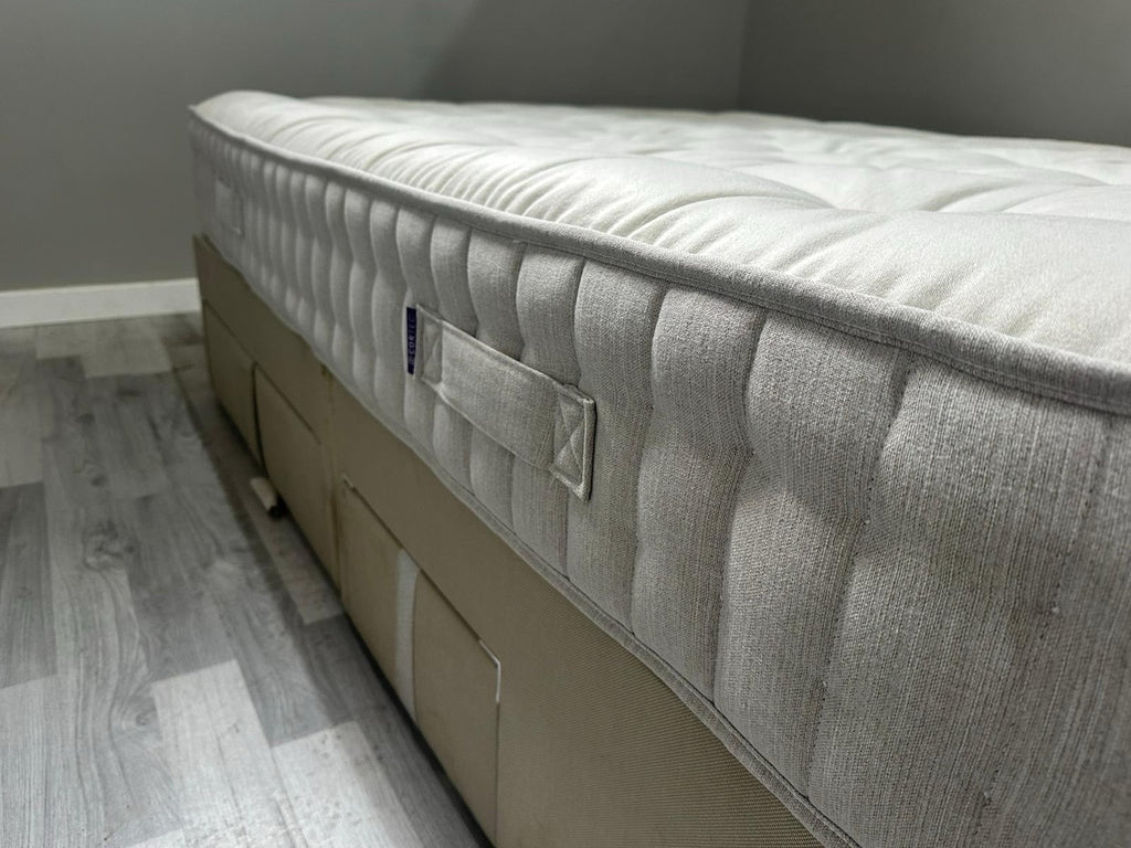 Harrison SpinksYorkshire Ortho 4FT 6 Double 5000 Mattress RRP £1599 B - Home Furniture Interiors