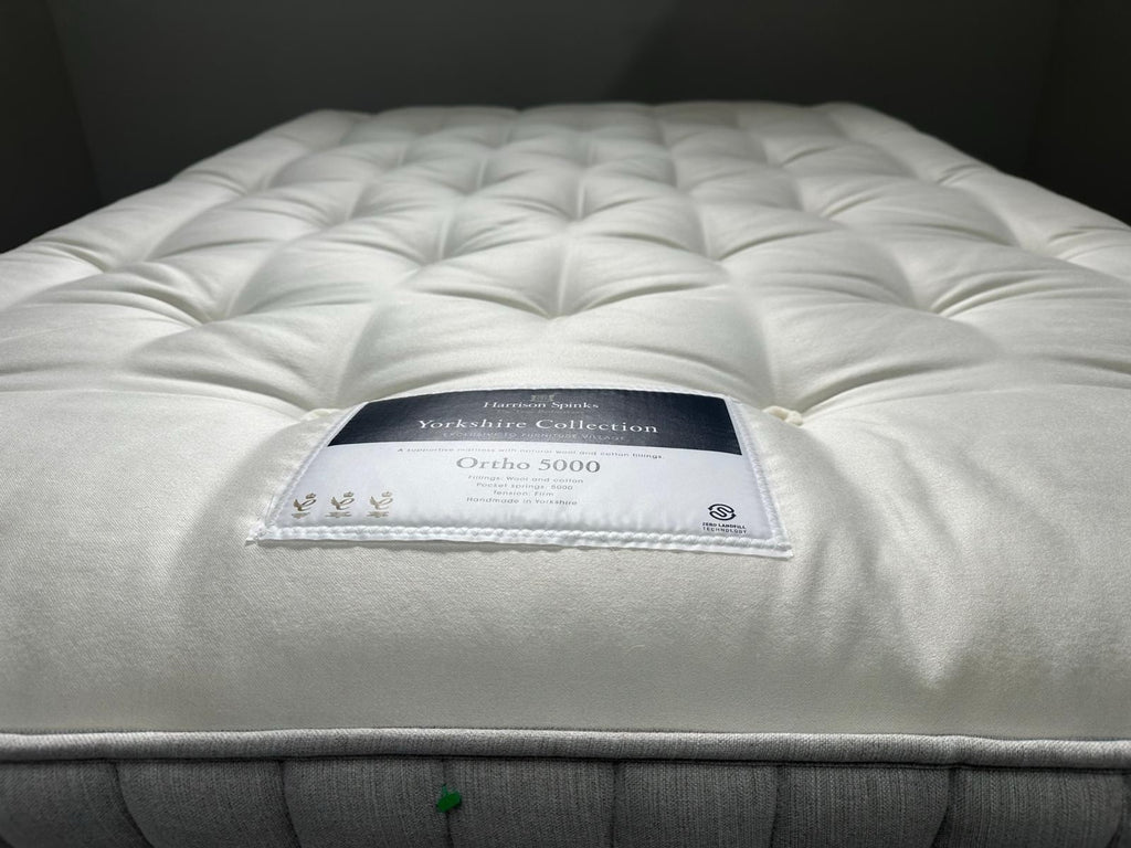 Harrison SpinksYorkshire Ortho 4FT 6 Double 5000 Mattress RRP £1599 B - Home Furniture Interiors