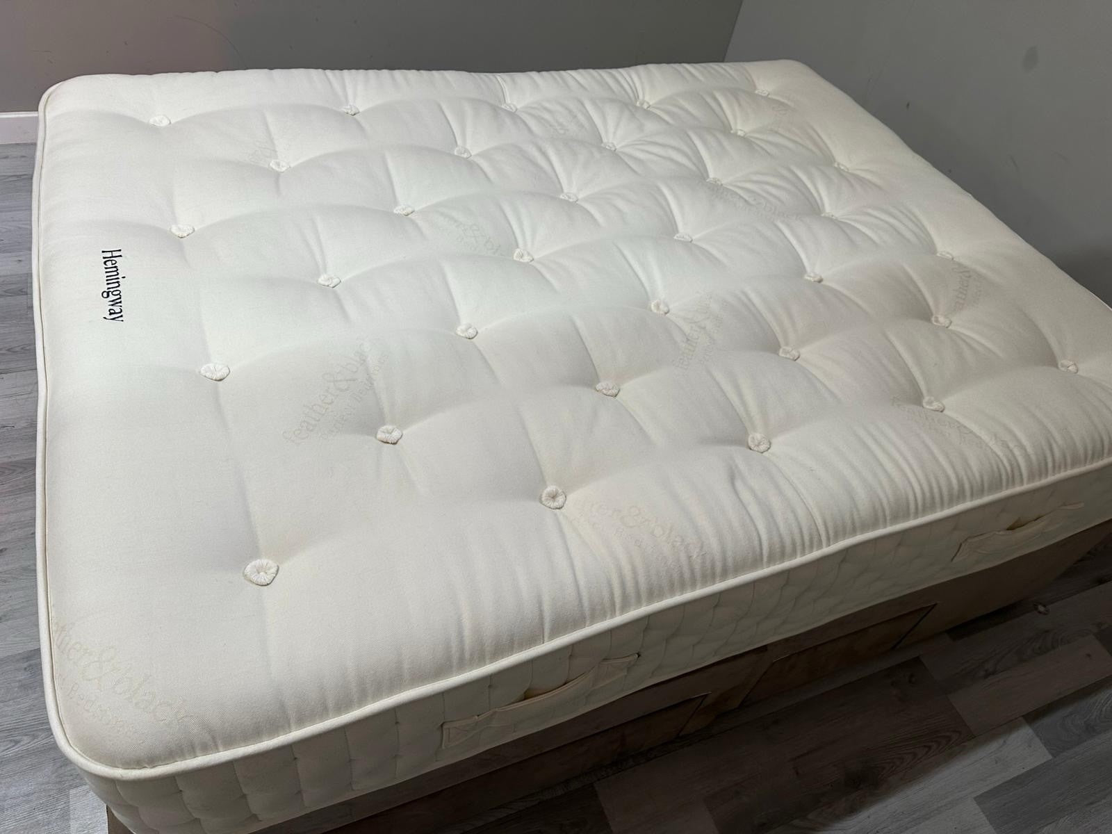 Harrison Spinks Hemmingway 18000 Pocket 5FT Kingsize Mattress £3199 B