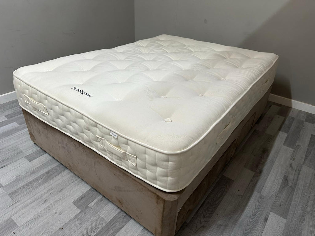 Harrison Spinks Hemmingway 18000 Pocket 5FT Kingsize Mattress £3199 B