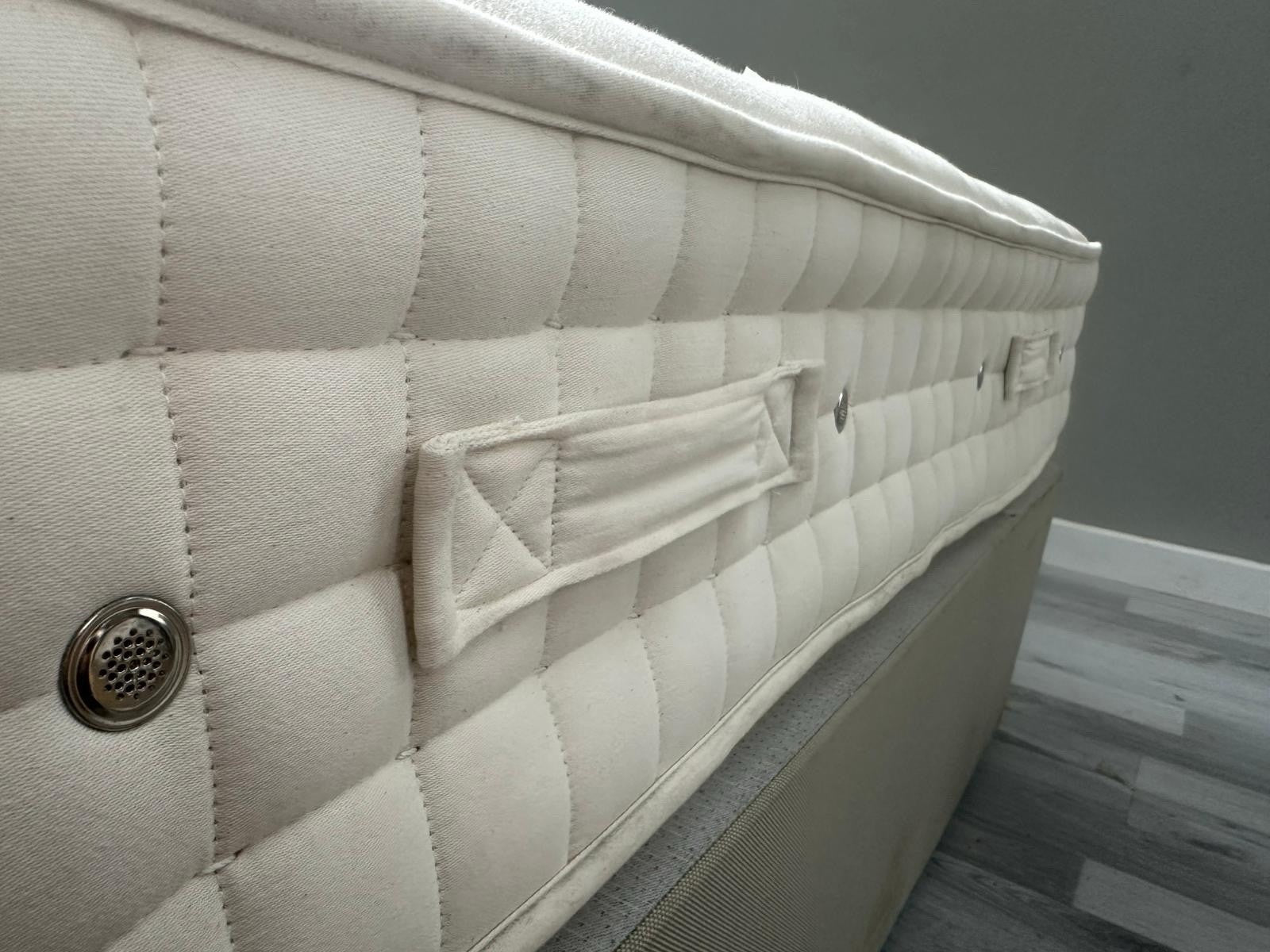 Hypnos Bespoke Opulent Mattress 4FT 6 Double RRP £2299 Best price online B - Home Furniture Interiors