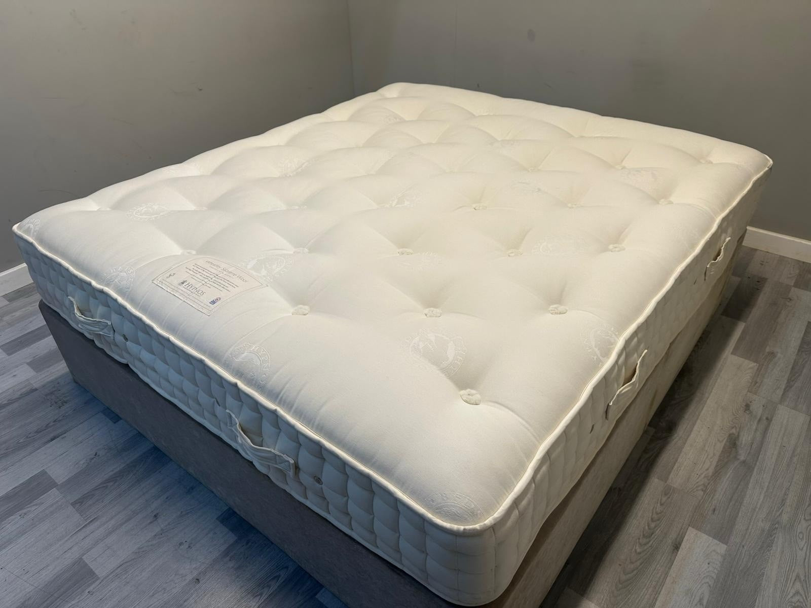 Hypnos Wheatley Supreme Wool 6FT  Superking Mattress RRP £5649