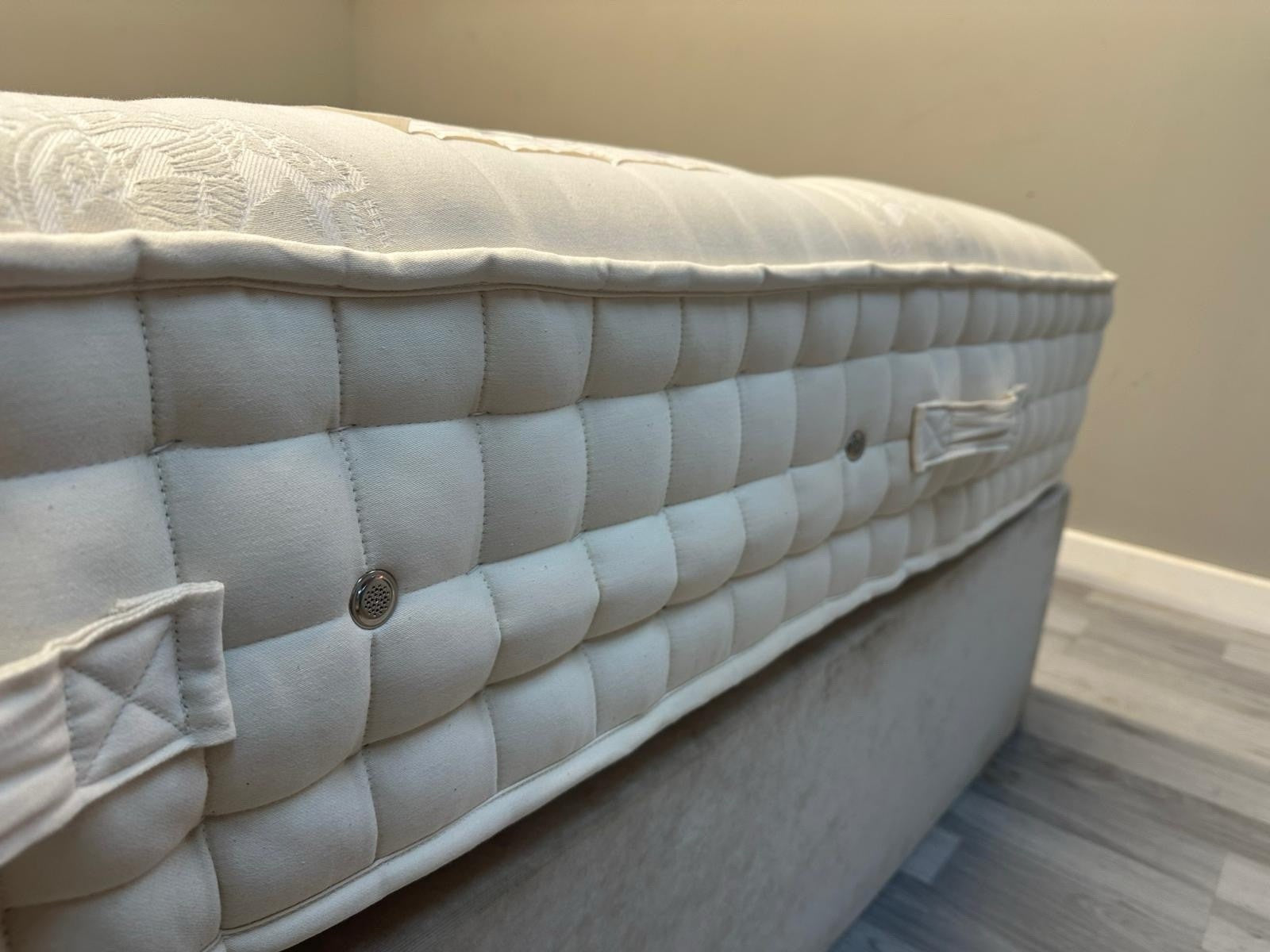 Hypnos Wheatley Supreme Wool 6FT  Superking Mattress RRP £5649