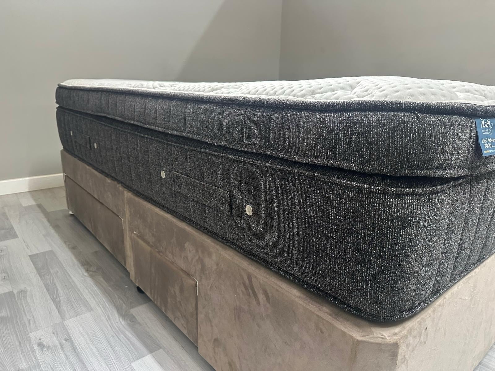 IGEL Advance 3000 5ft Firm Kingsize Mattress RRP £1899 B - Home Furniture Interiors