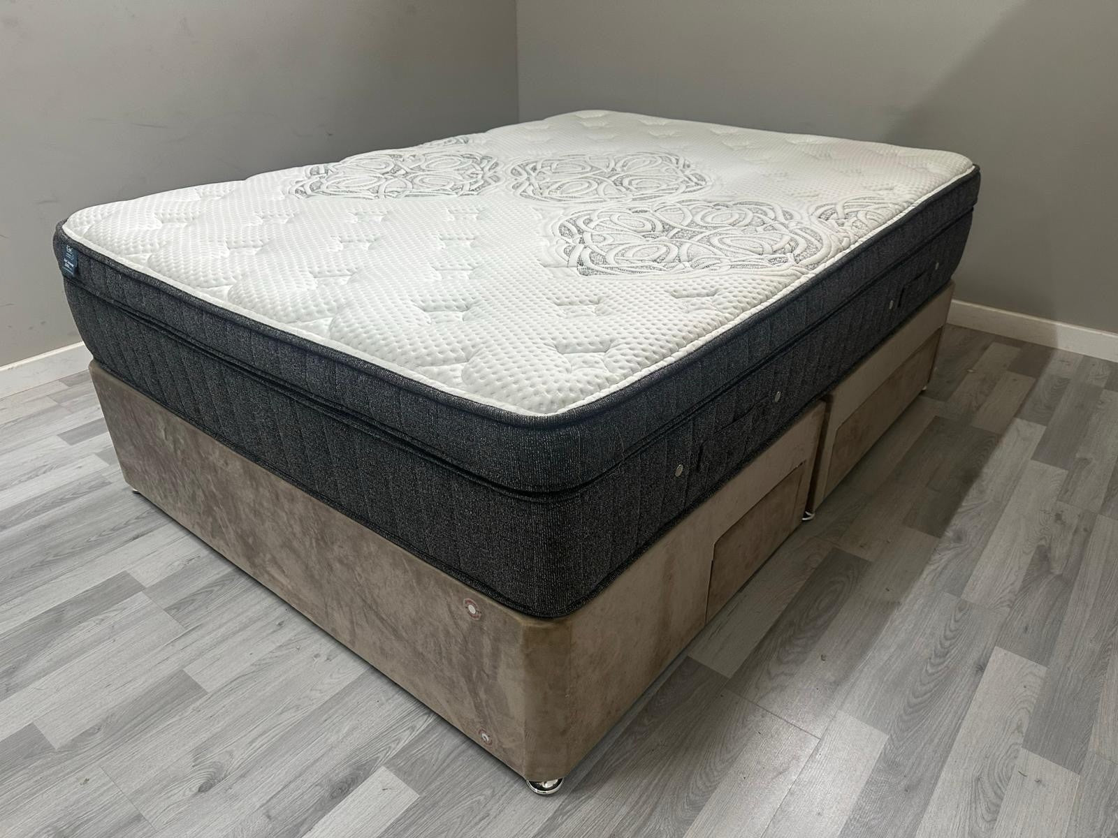 IGEL Advance 3000 5ft Firm Kingsize Mattress RRP £1899 B - Home Furniture Interiors