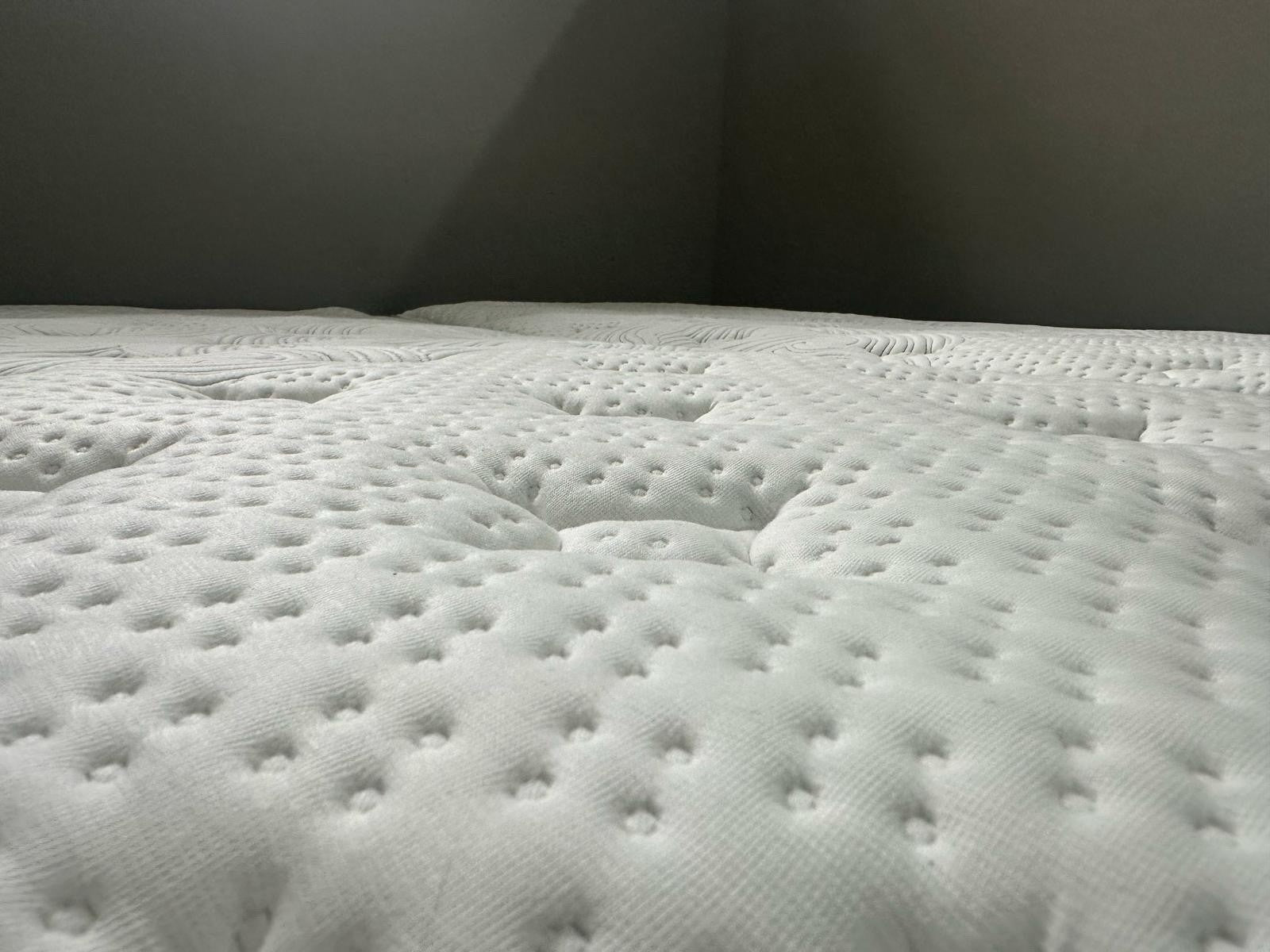 Igel 4400 / 6000 Advance  6FT Superking Zip And Link Mattress RRP £2499 Medium - Home Furniture Interiors