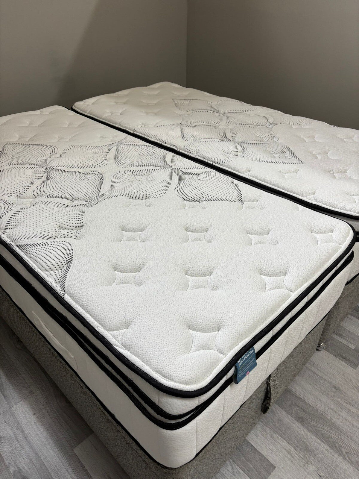 IGEL 3000i Nanotech 6FT SuperKing Plushtop Zip & Link Mattress - RRP £2399